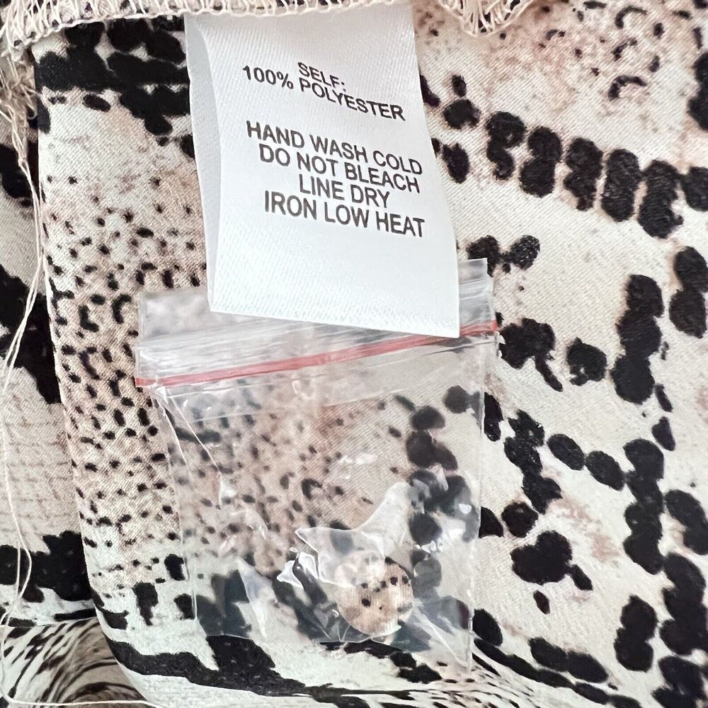 Lulus Lets Snake Grey Snake Print Collared Button… - image 4